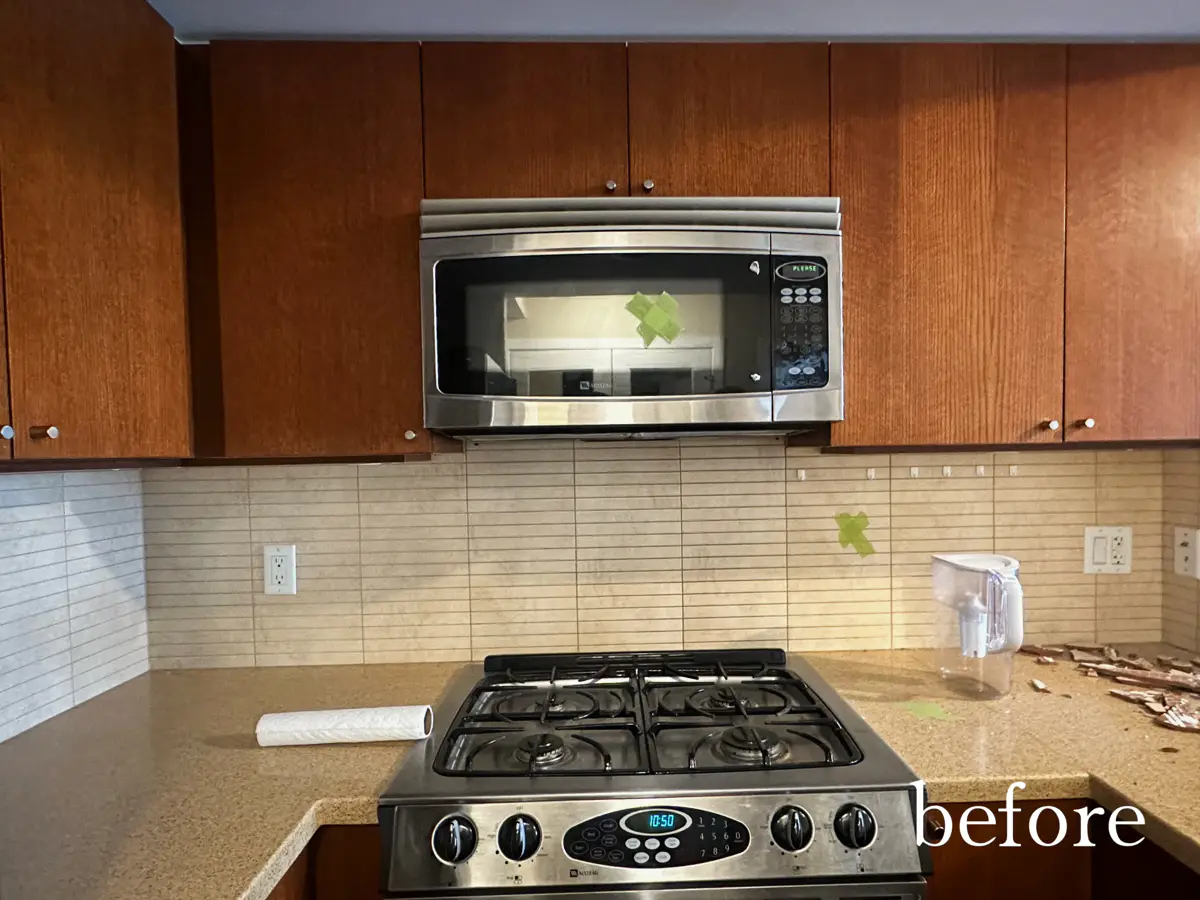 Renovación de condominio con bajo presupuesto en West Vancouver - Antes 2